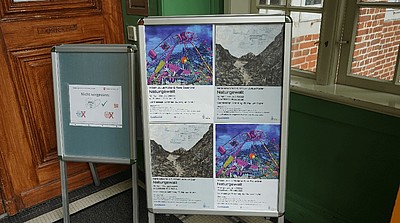 Flyer der Ausstellung Naturgewalt im Schloss Ritzebüttel