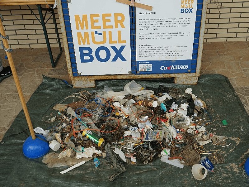 meeresmüll gesammelt am strand in Cuxhaven