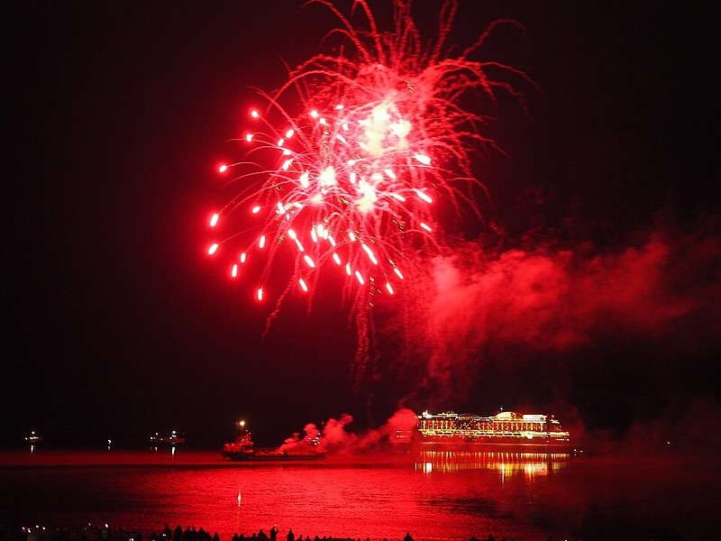Feuerwerk über der Nordsee