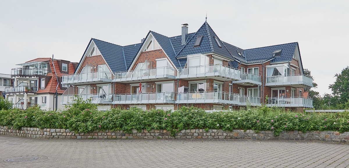 Blick von der Straße auf das Haus Seedüne in Duhnen